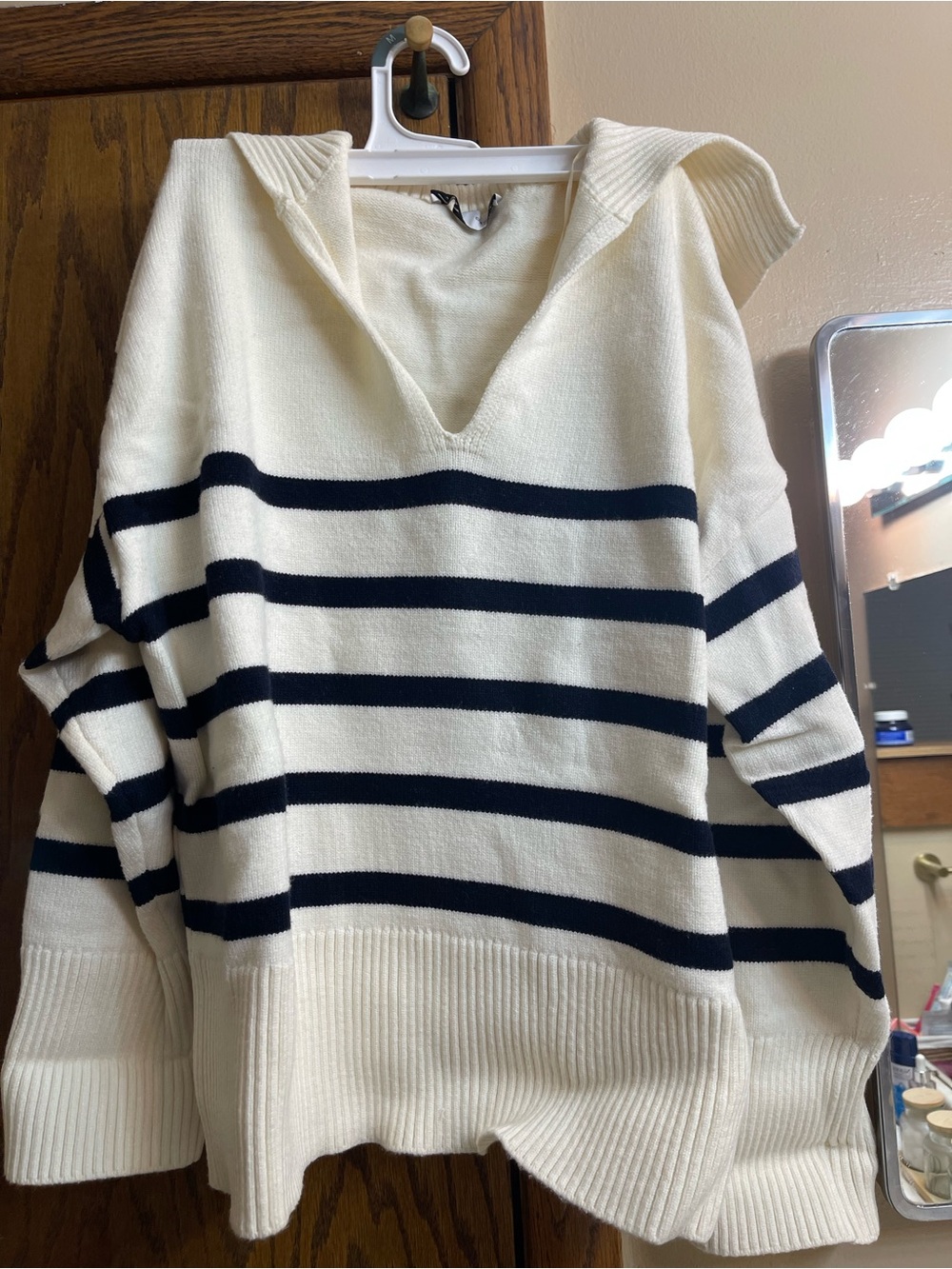 Zara Cream Knit Sweater with Subtle Rib Neck